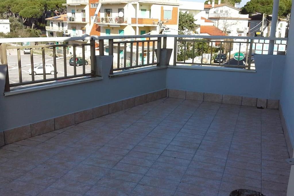 شقة Girasole A Due Passi Dal Mare مينتورنو المظهر الخارجي الصورة